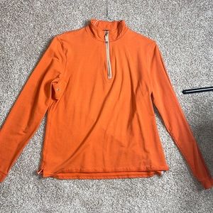 T-shirt quarter zip up